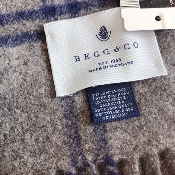 Begg and Co men’s scarf wool cashmere - Picture 3 of 3